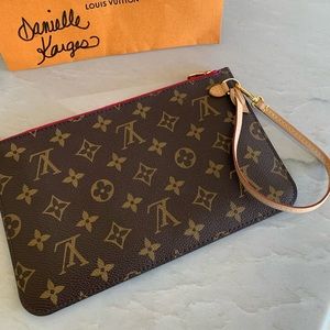 Louis Vuitton Neverfull pouch MM GM